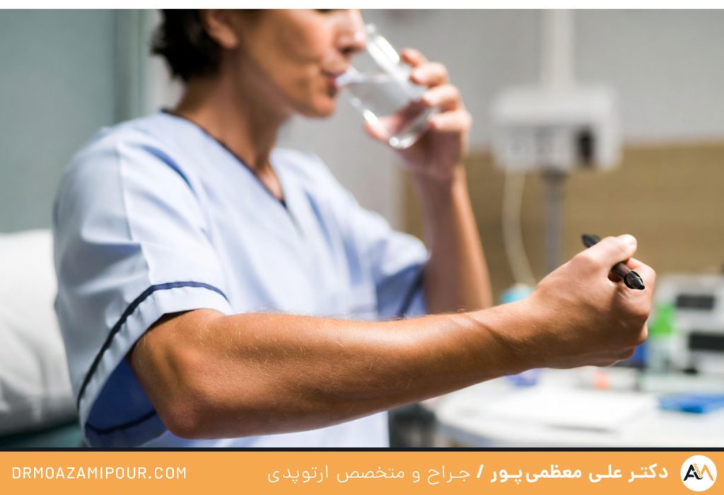 تعویض مفصل آرنج دست در قم